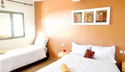 Studio with Mountain View