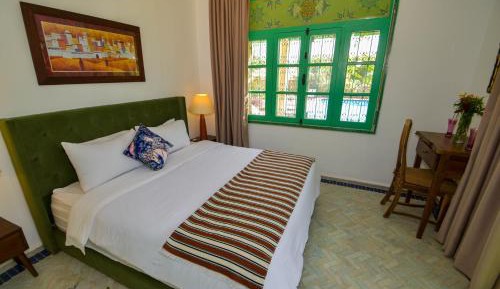Double Room with Pool View