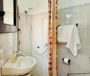 Single Room with Shower