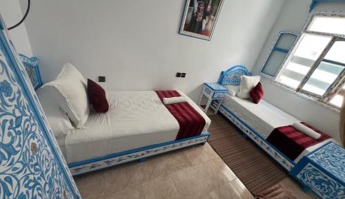Single Room with Shared Bathroom