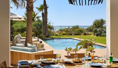 Two-Bedroom Prestige King Villa with Twin Beds and Private Beach - Heated Pool