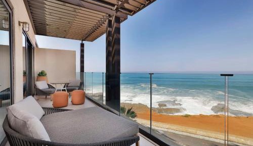 Junior King Suite with Ocean View