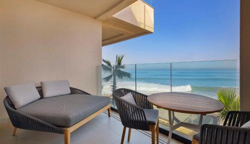 Premier King Room with Ocean View