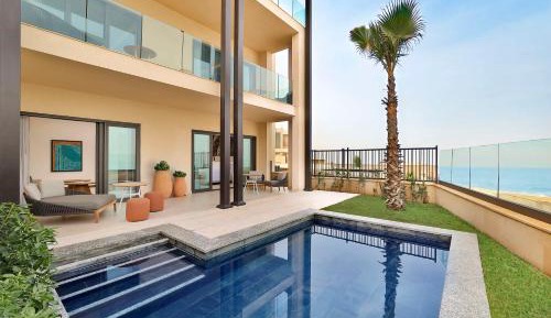 Junior King Suite with Private Pool and Ocean View