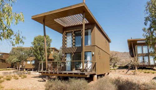 Two-Bedrooms Duplex Bungalow with Terrace