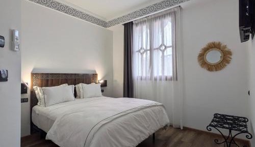 Standard King Room