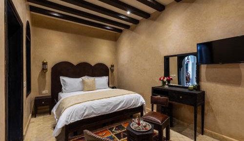 Superior King Room