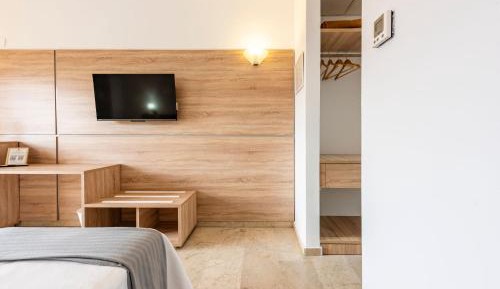 Triple Room with Terrace