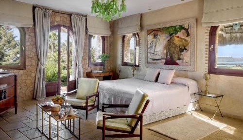 Lagoon Suite