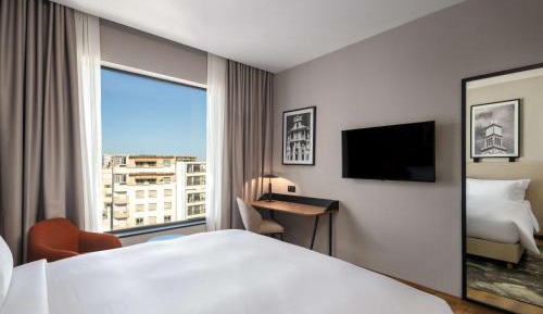 Standard Room - Skyline