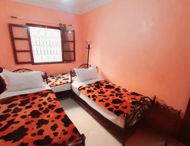 Triple Room with Shared Bathroom
