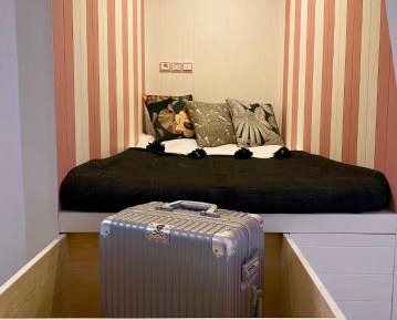 Bed in 6-Bed Female Dormitory Room