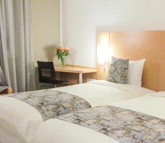 Superior Twin Room With Pool View