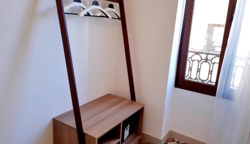 Single Room with Private Bathroom