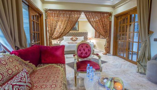 Deluxe King Suite
