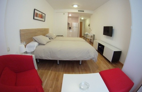 Centro Hotel | Apartamentos Debambu