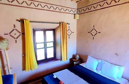 Kelaat M'Gouna House | Maison d'hôtes IZZA