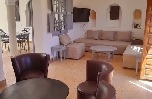 Sidi Abdallah Ghiat Villa | Villa Agora
