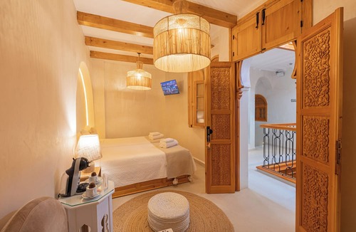 Medina of Chefchaouen Hotel | RIAD NILA