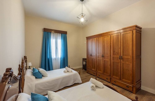 La Lantejuela Cottage | Holiday Home Villa Cerro Mena