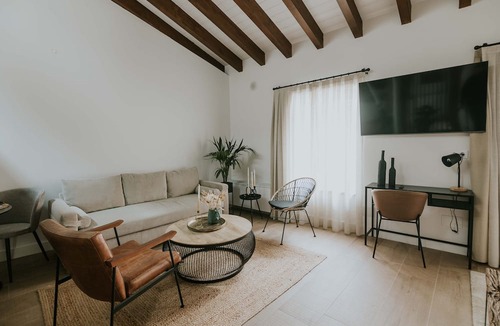 Haro Hotel | Puracepa Urban - Suites
