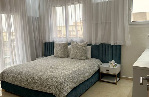 Swiss City Villa | Spacieuse Villa Avec vu sur mer