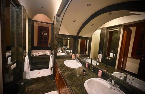 Semlalia Villa | Opulent Haven Villa, 5 Suites