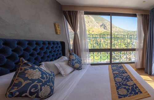 Medina of Chefchaouen Hotel | VANCII HOTEL