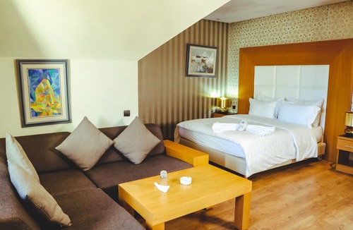 Ifrane Hotel | Hotel Perce Neige