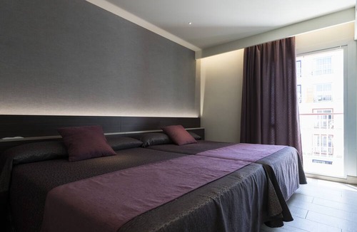 Malgrat de Mar Hotel | Papi Blau