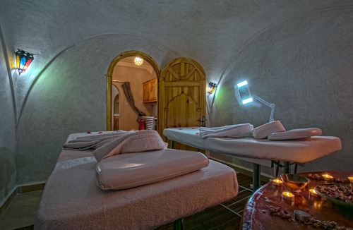 Amezrou Hotel | Kasbah Sirocco