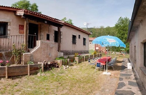 Puebla de la Sierra Cottage | Rural apartment El Yayo de la Puebla for 2 people