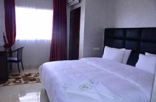Beni Mellal Hotel | Hotel Hadaik Ain Asserdoune