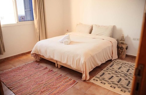 Tamrhakht House | Get Salty Guesthouse