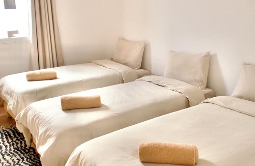 Tamrhakht House | Get Salty Guesthouse