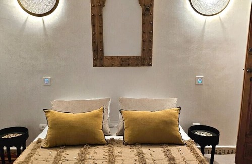 Kbour Chou House | Riad Dar Lghizlane