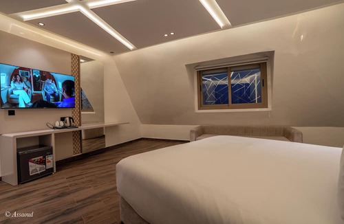 Chefchaouen Hotel | ESMERALDA