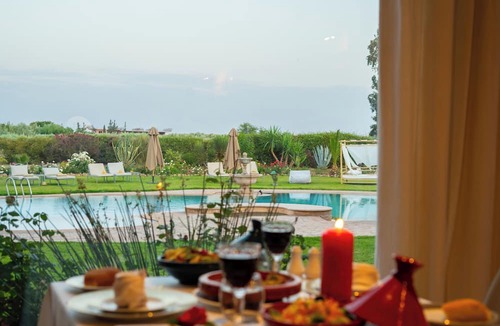 Aghouatim Hotel | Villa Dar Minzah