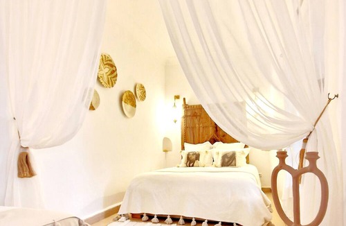 Bab Doukkala Hotel | Riad Dar El Mahja