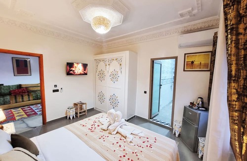Tnine Ourika Hotel | Hôtel & Restaurant Villa des étoiles