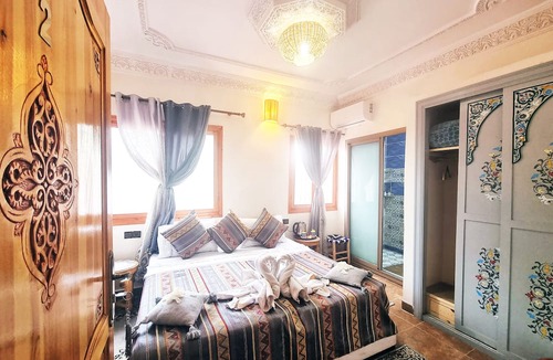 Tnine Ourika Hotel | Hôtel & Restaurant Villa des étoiles