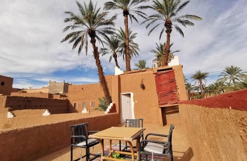 Amezrou House | 7-bedroom riad in charming Zagora with AC, WiFi. Enjoy your stay