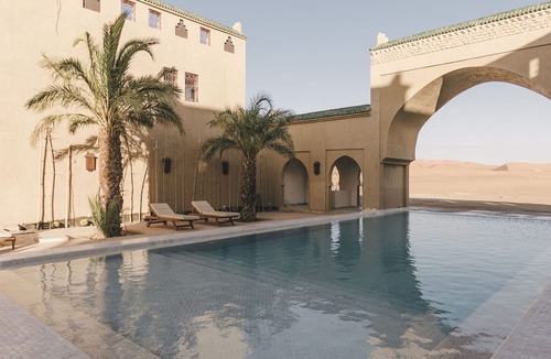 Lac Yasmins Hotel | SAHARA PEARL HOTEL