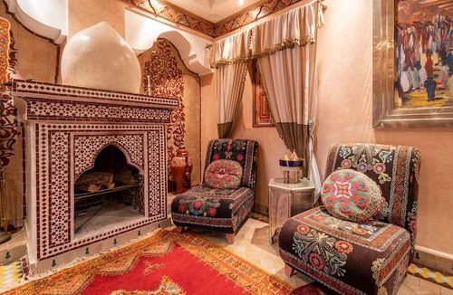 Mechouar-Kasbah House | Riad Hikaya