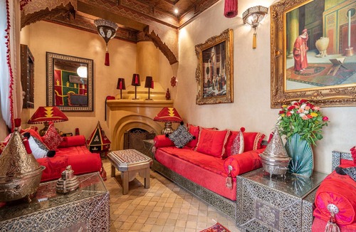 Mechouar-Kasbah House | Riad Hikaya