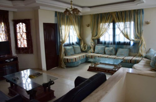 Hay Chemaaou Villa | 5 bedroom holiday Villa Yasmine, perfect for family holidays, near beaches