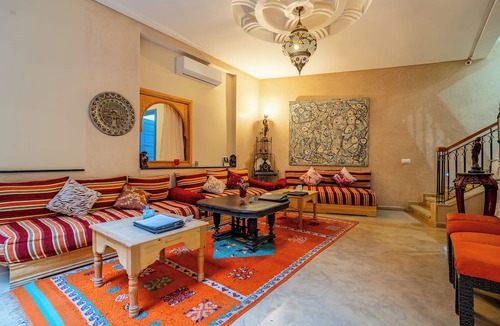 Marrakech Hotel | Friends & Families
