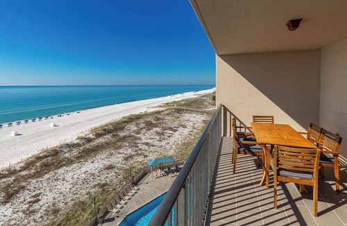 Bensergao Condo | Stunning 3 Bedroom Condo Phoenix X 710