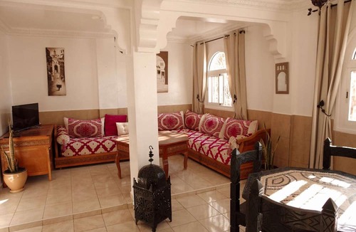 Tamraght Apartment | 5 min from beach, flat 80 m² terrace ideal family/surfeur peaceful typical Berber village