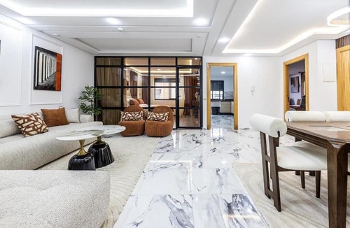 Quartier Administratif Apartment | Sky view